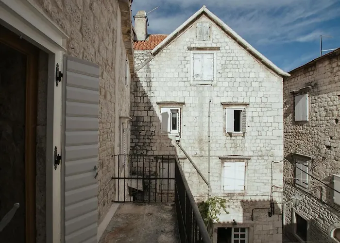 Franka 3* Trogir