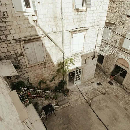Franka Trogir