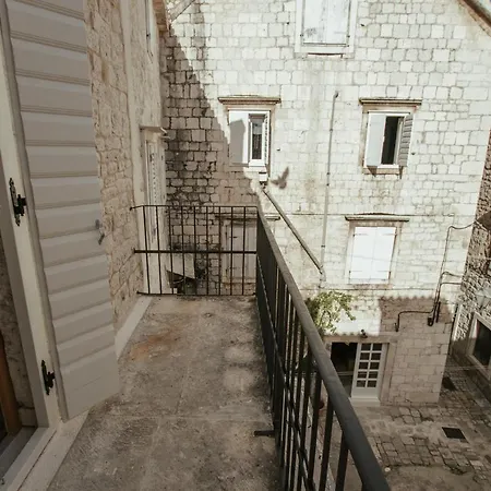 Franka Guest house *