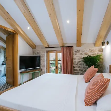 Guest house Franka *